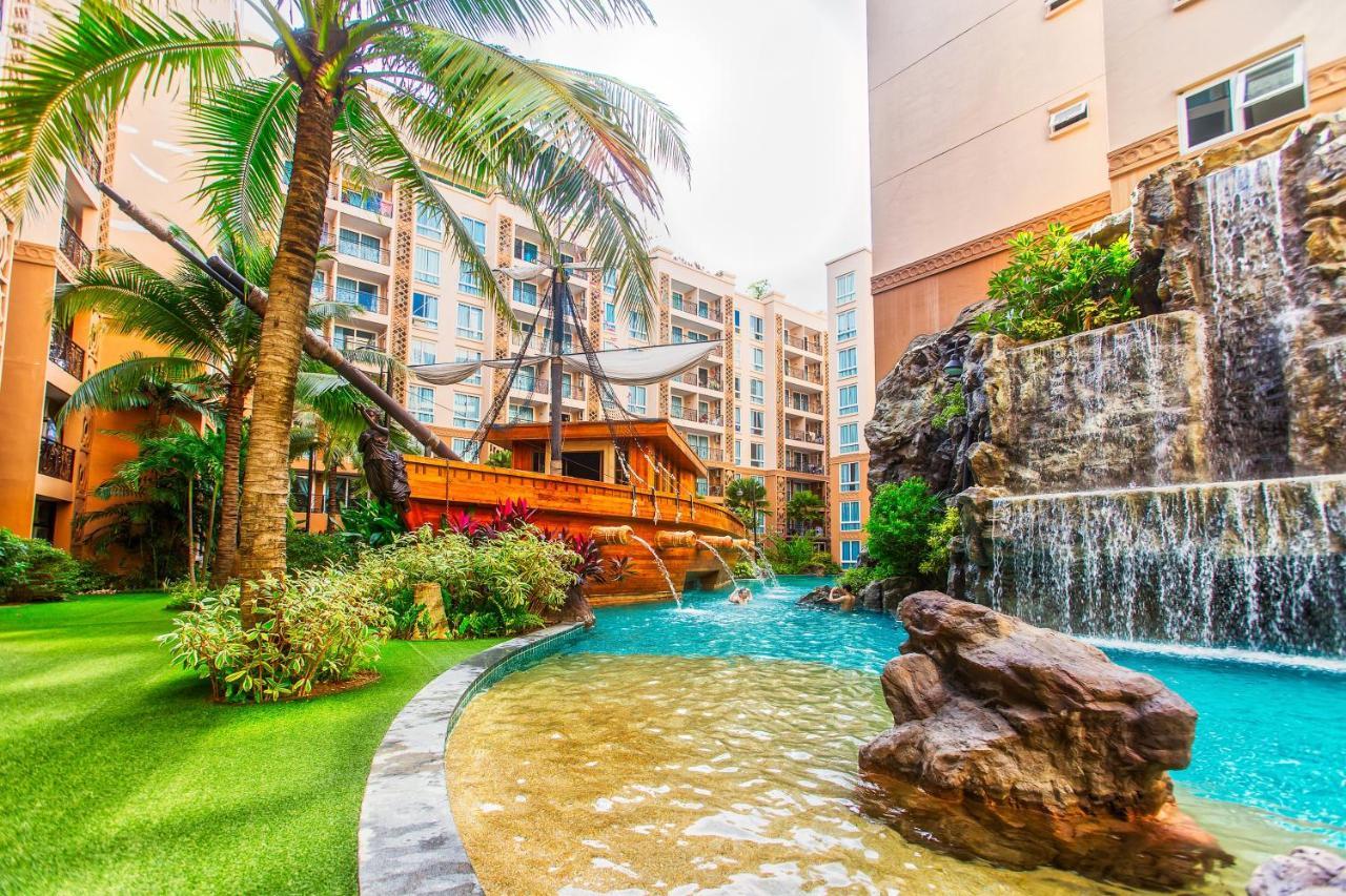 Atlantis Residence Jomtien Beach Buitenkant foto