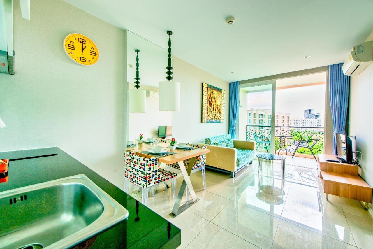 Atlantis Residence Jomtien Beach Buitenkant foto