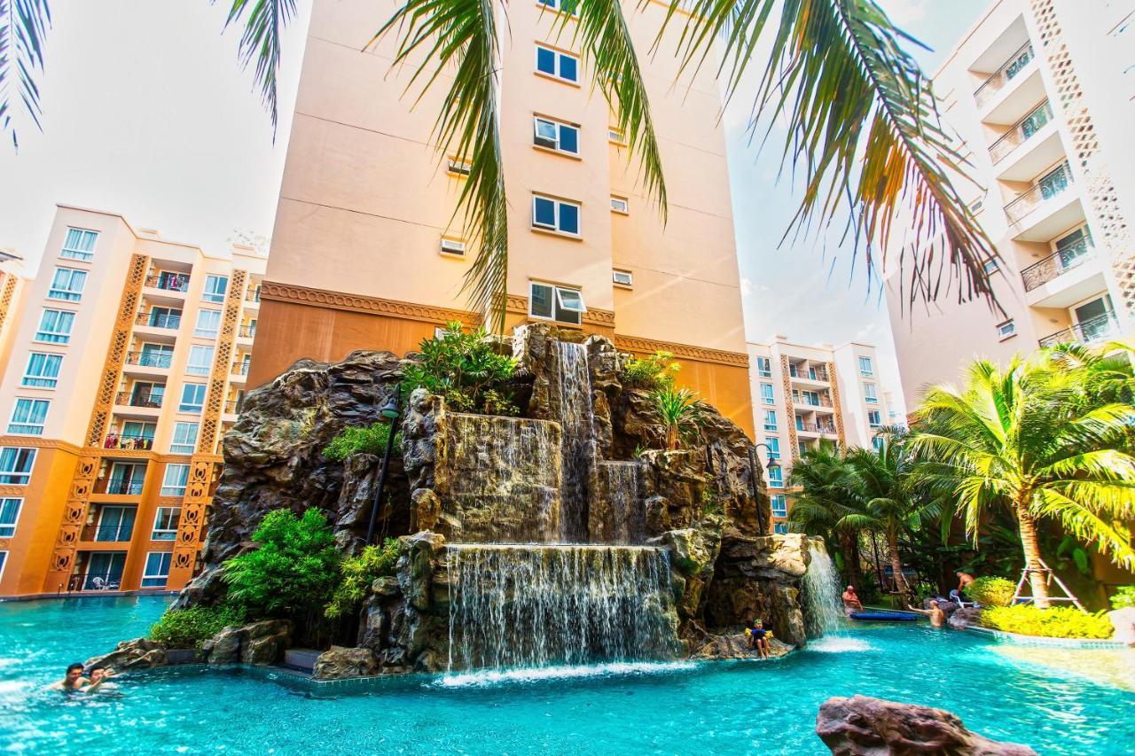 Atlantis Residence Jomtien Beach Buitenkant foto
